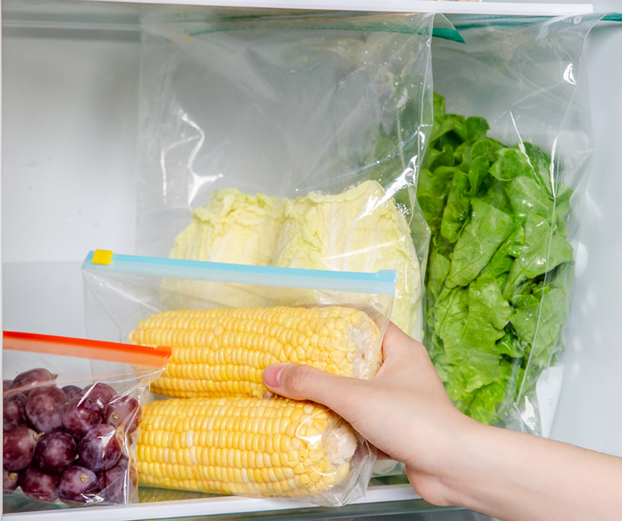 Custom resealable transparent LDPE food storage freezer slider zipper bag E